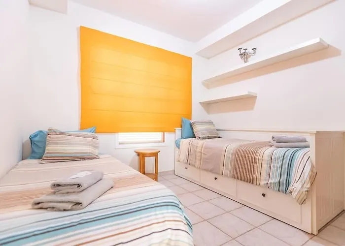 3 Bedroom In El Duque Villa